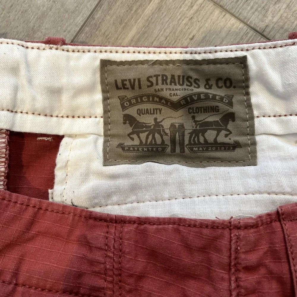 Levi's‎ Men's Cargo Shorts Size 33 Rust 100% Cotton Workwear Pockets
